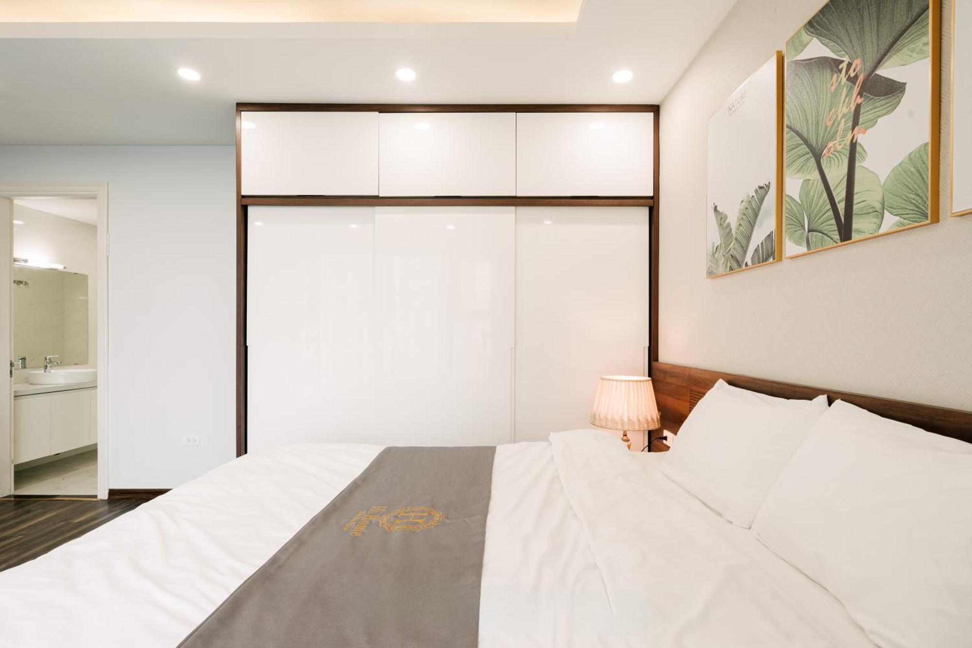Hi-Home Suites - The West Lake Xuan Dieu Hanoi Bagian luar foto