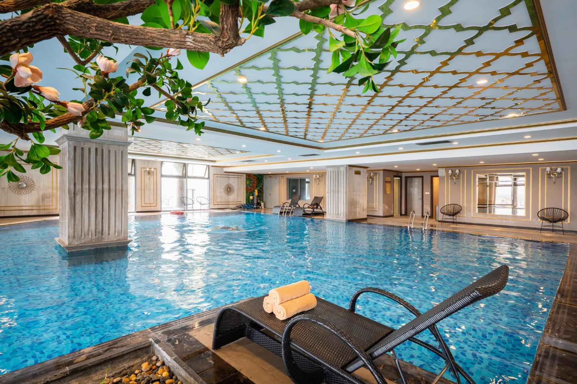 Hi-Home Suites - The West Lake Xuan Dieu Hanoi Bagian luar foto
