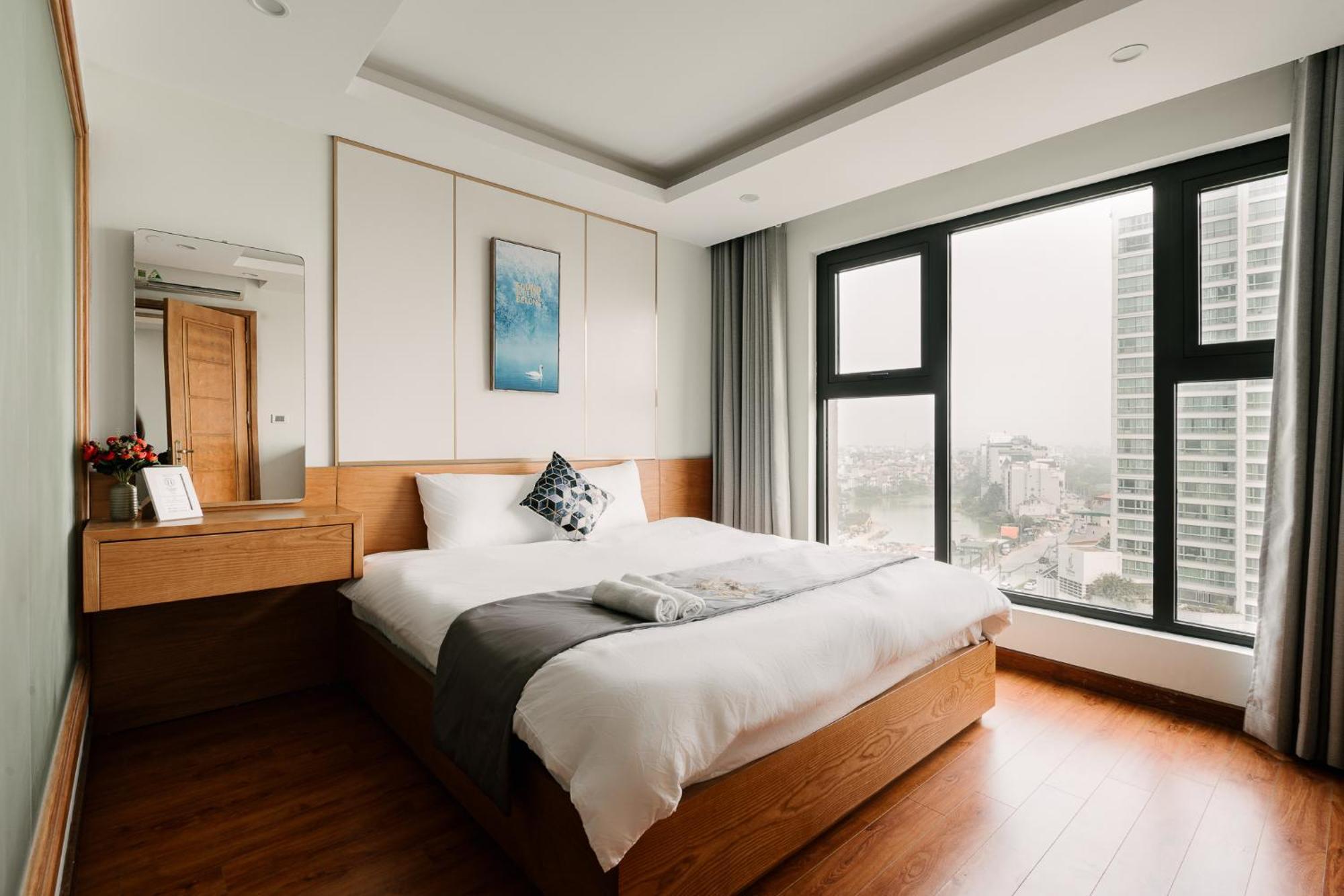Hi-Home Suites - The West Lake Xuan Dieu Hanoi Bagian luar foto